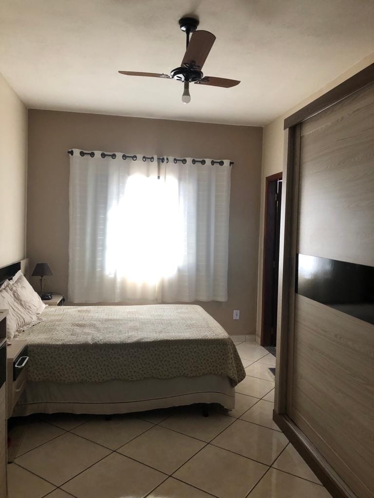 Casa à venda com 3 quartos, 130m² - Foto 4
