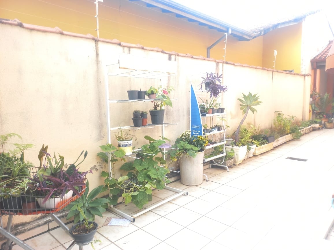Sobrado à venda com 3 quartos, 225m² - Foto 4