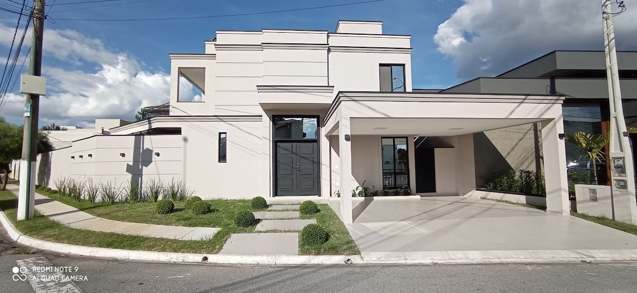Sobrado à venda e aluguel com 4 quartos, 270m² - Foto 13