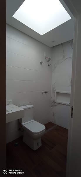 Sobrado à venda e aluguel com 4 quartos, 270m² - Foto 19