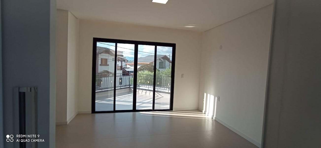 Sobrado à venda e aluguel com 4 quartos, 270m² - Foto 29