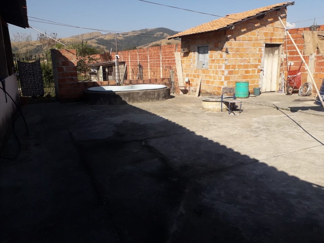 Casa, 2 quartos, 180 m² - Foto 2