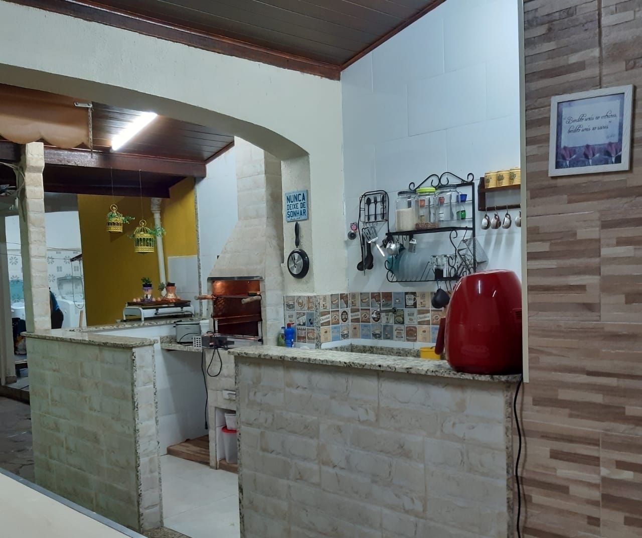 Casa à venda com 3 quartos, 250m² - Foto 8