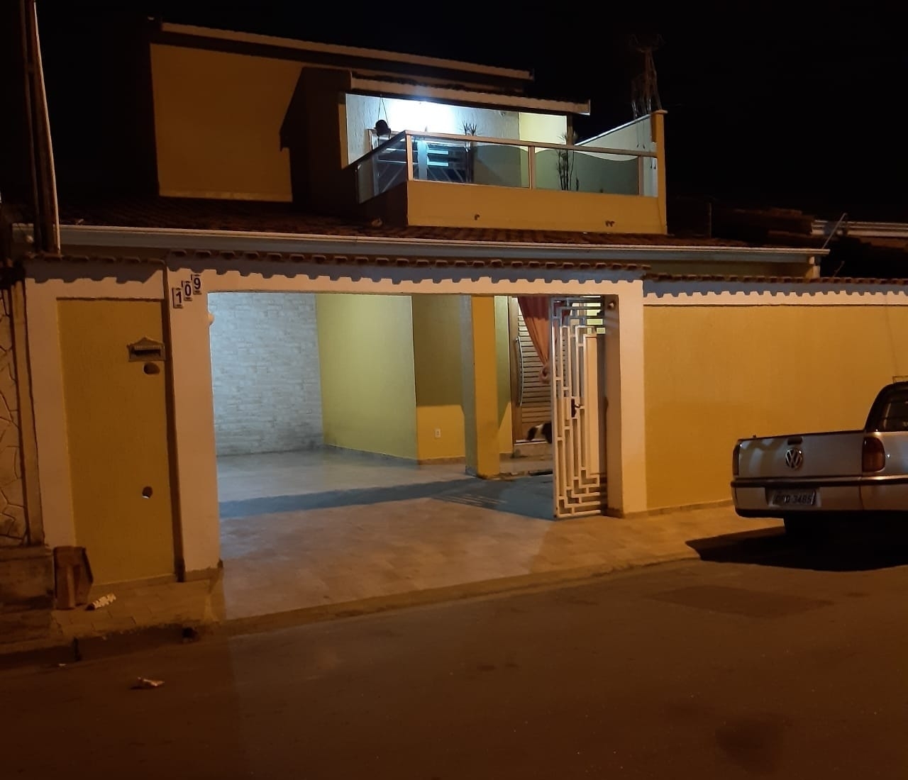 Casa à venda com 3 quartos, 250m² - Foto 3