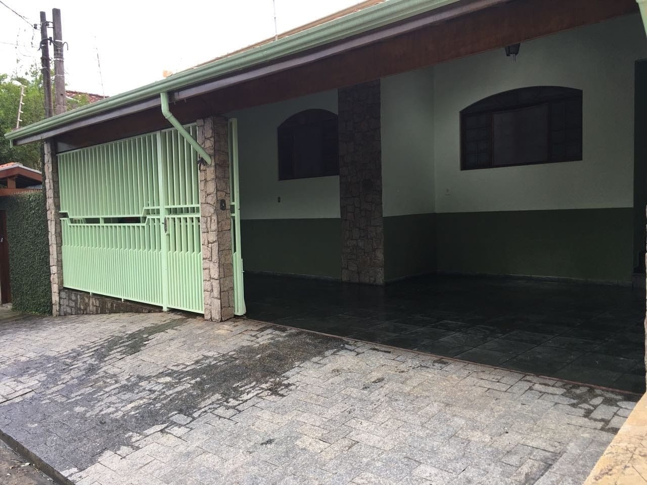 Casa à venda com 3 quartos, 300m² - Foto 7