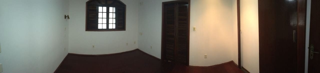 Casa à venda com 3 quartos, 300m² - Foto 4
