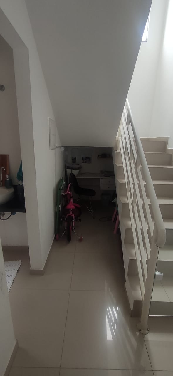 Casa à venda com 2 quartos, 111m² - Foto 5