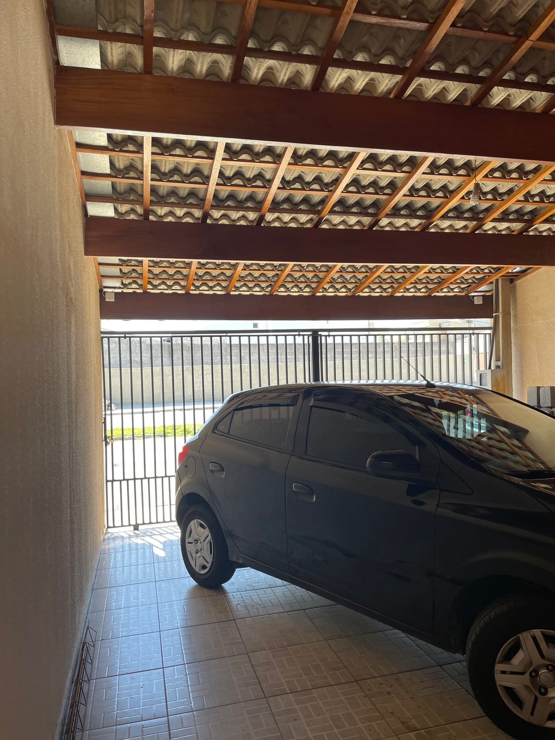 Casa à venda com 2 quartos, 61m² - Foto 1