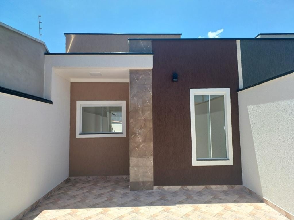 Casa, 2 quartos, 67 m² - Foto 1