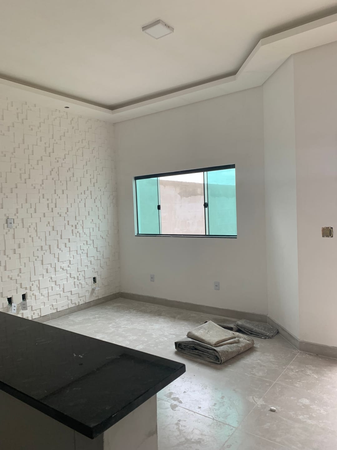 Casa à venda com 2 quartos, 65m² - Foto 2