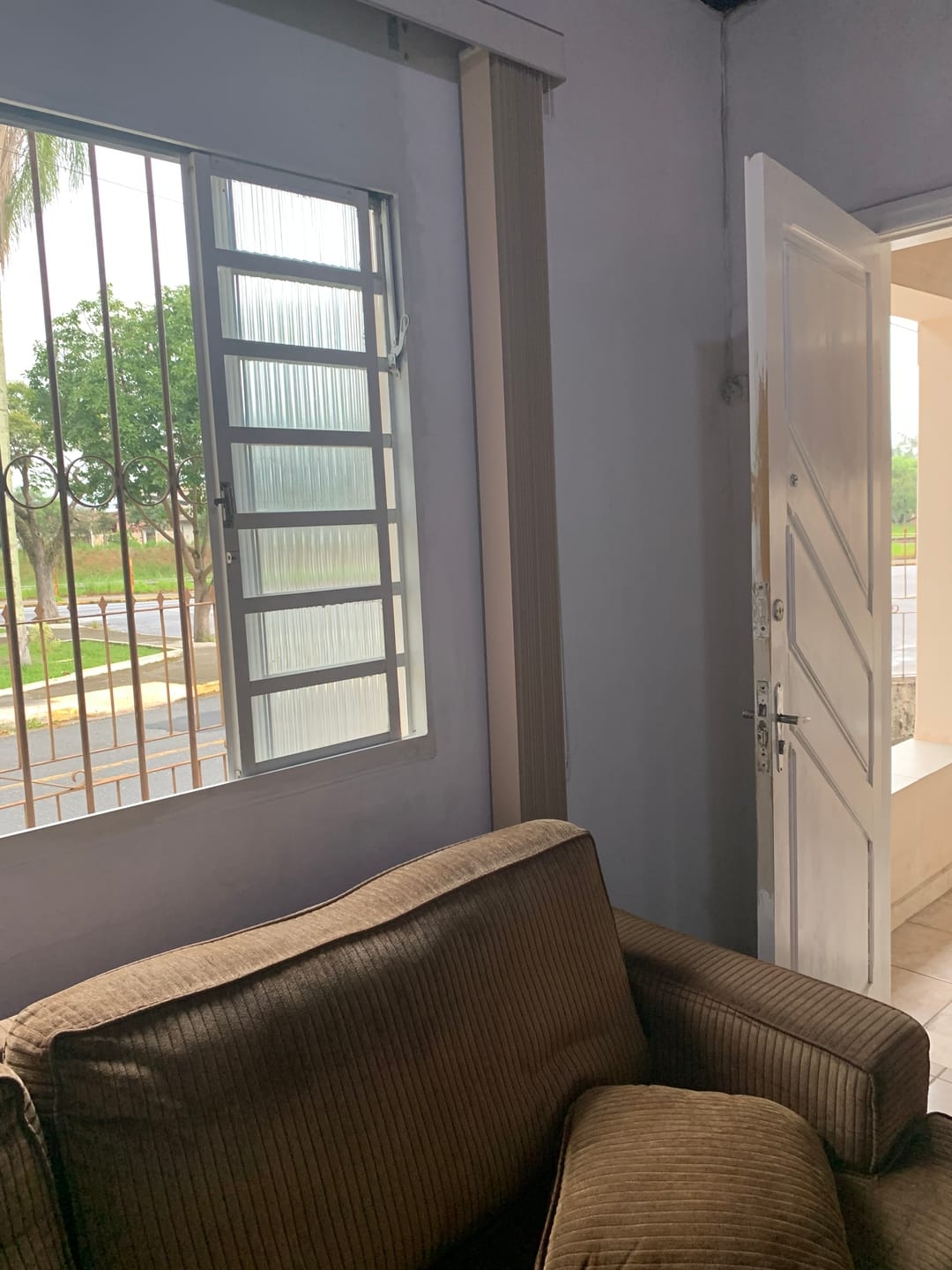 Casa à venda com 3 quartos, 90m² - Foto 3