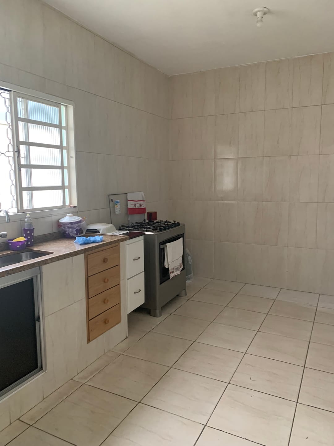 Casa à venda com 3 quartos, 90m² - Foto 18