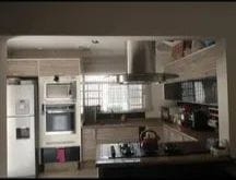 Casa, 3 quartos, 250 m² - Foto 1