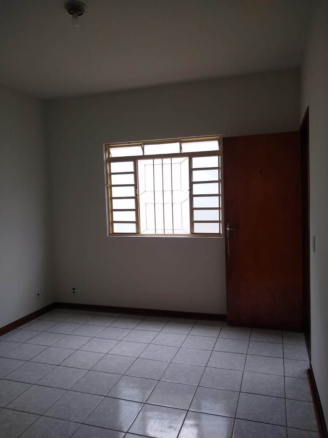 Apartamento à venda com 1 quarto, 55m² - Foto 5
