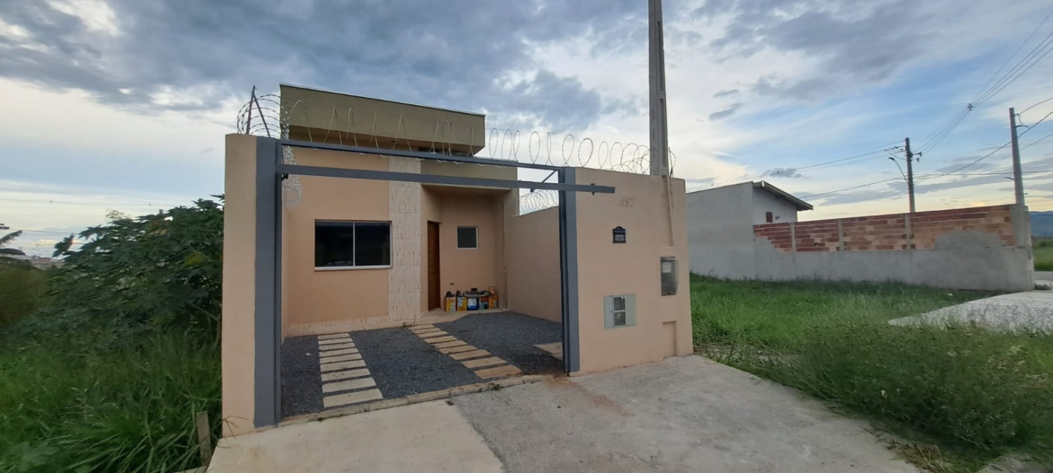 Casa à venda com 2 quartos, 84m² - Foto 3