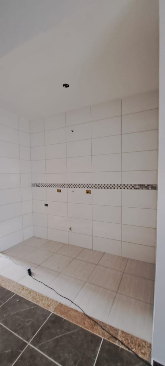 Casa à venda com 2 quartos, 84m² - Foto 7