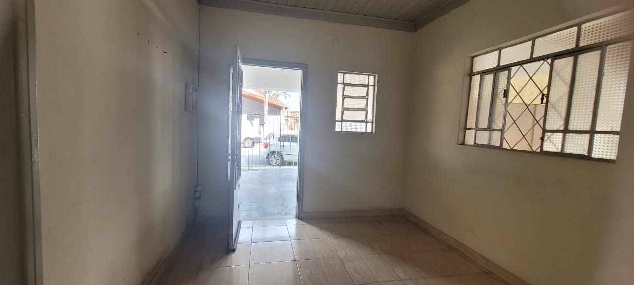 Casa à venda com 3 quartos, 195m² - Foto 10