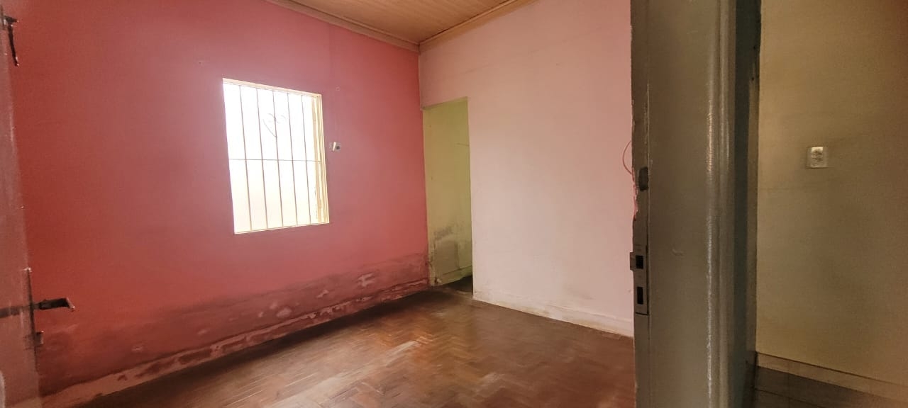Casa à venda com 3 quartos, 195m² - Foto 3