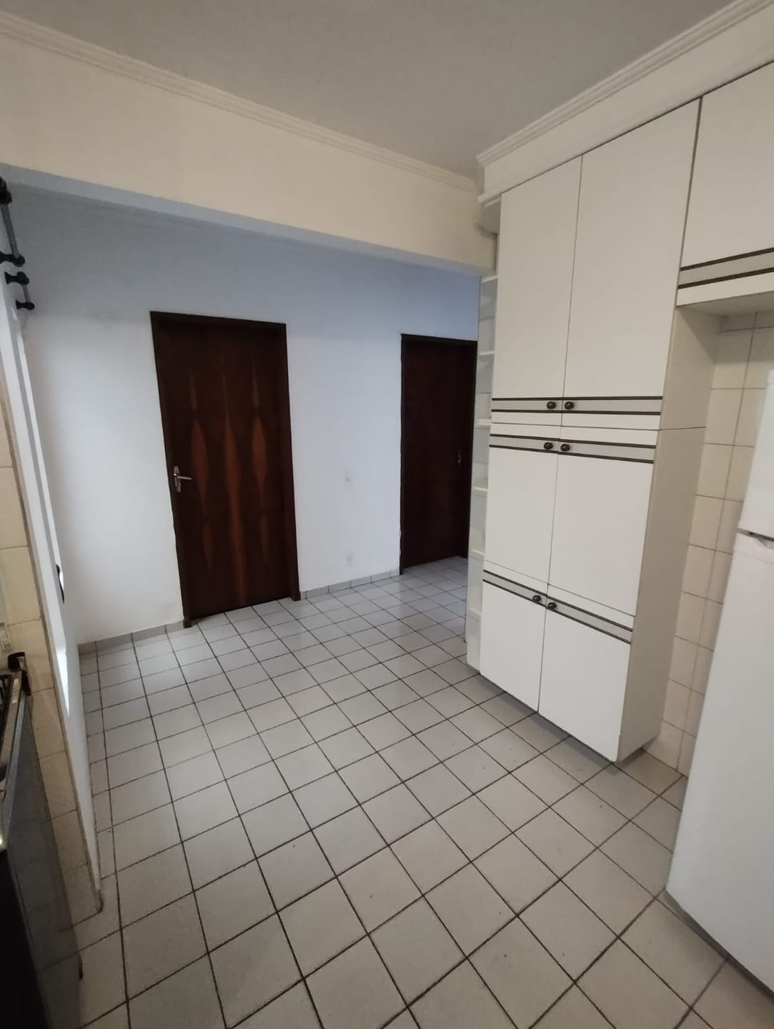 Casa à venda com 3 quartos, 190m² - Foto 3