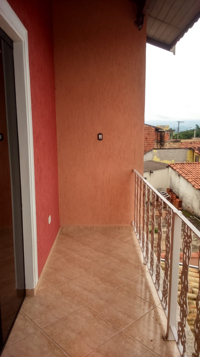 Casa à venda com 2 quartos, 200m² - Foto 14