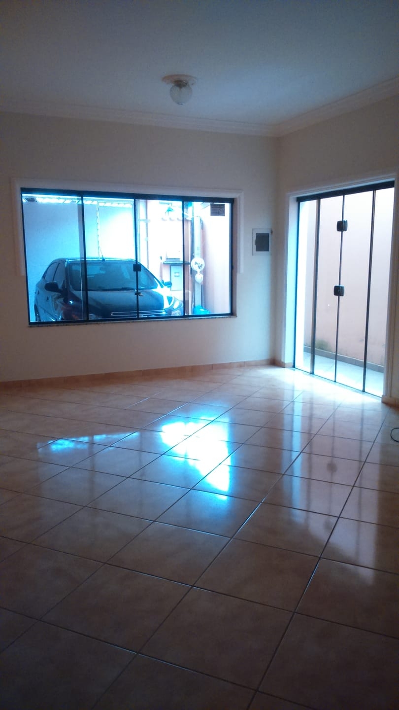 Casa à venda com 2 quartos, 200m² - Foto 8