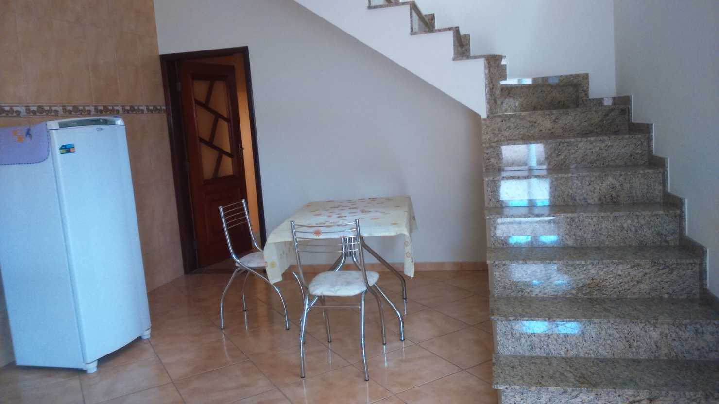 Casa à venda com 2 quartos, 200m² - Foto 6