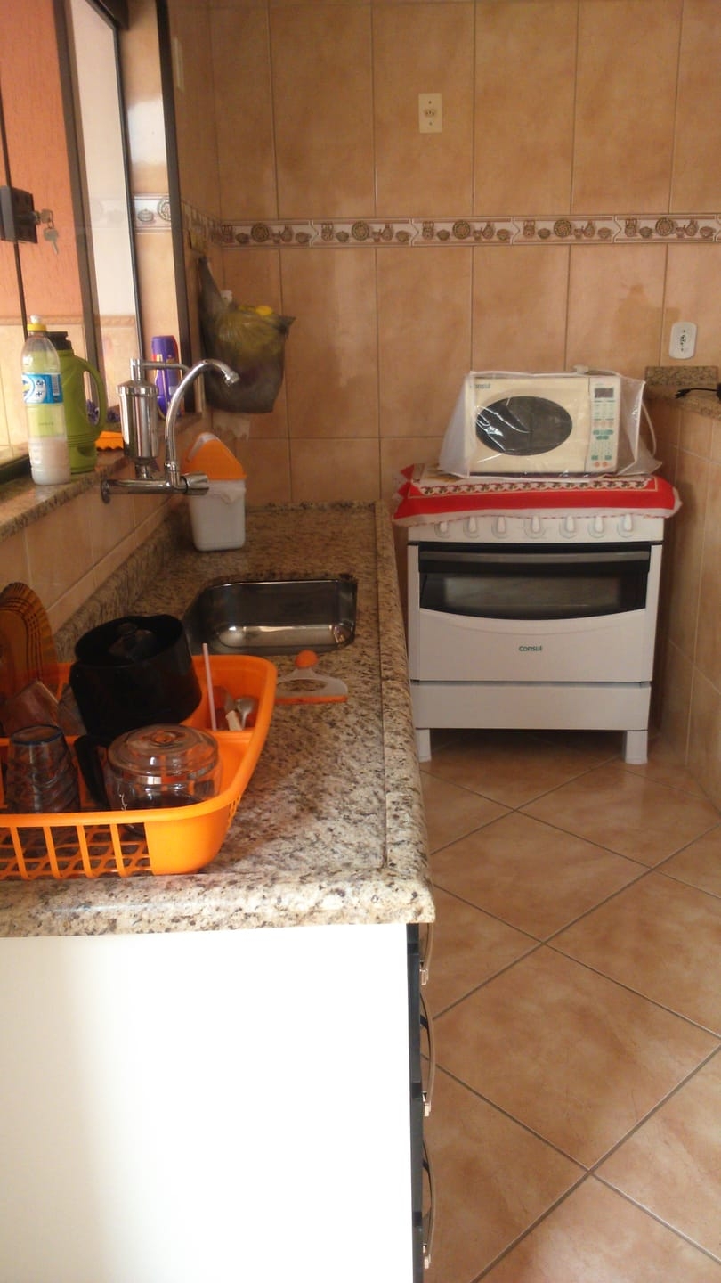 Casa à venda com 2 quartos, 200m² - Foto 5