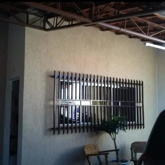 Casa à venda com 2 quartos, 150m² - Foto 1