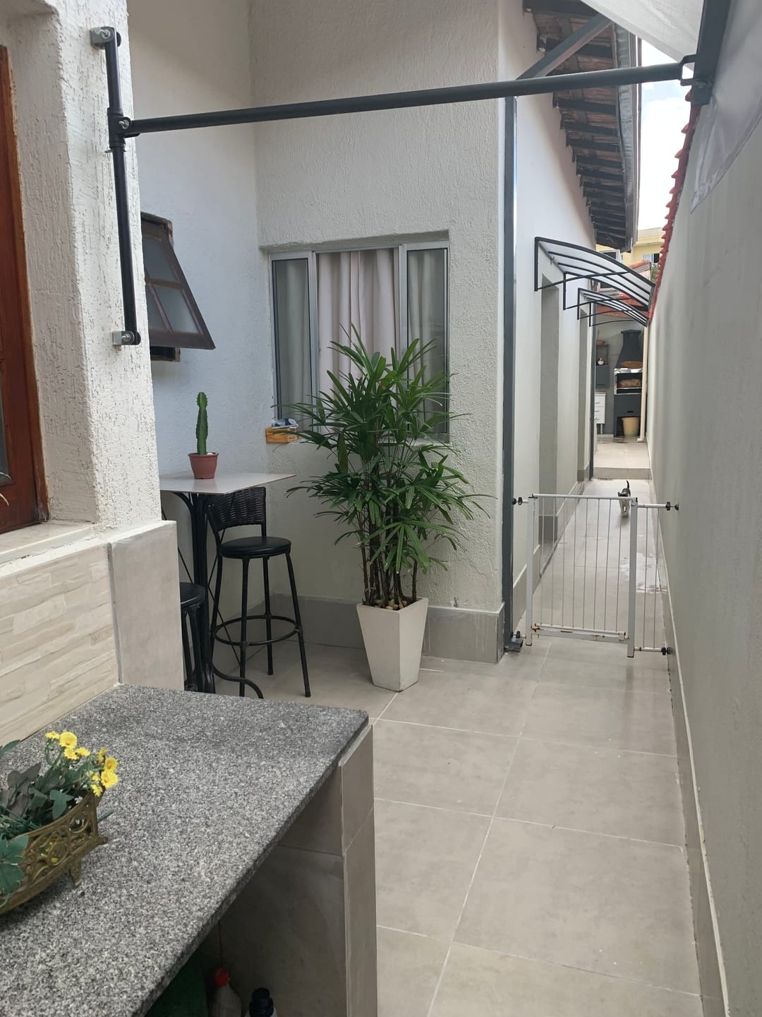 Casa à venda com 2 quartos, 100m² - Foto 3