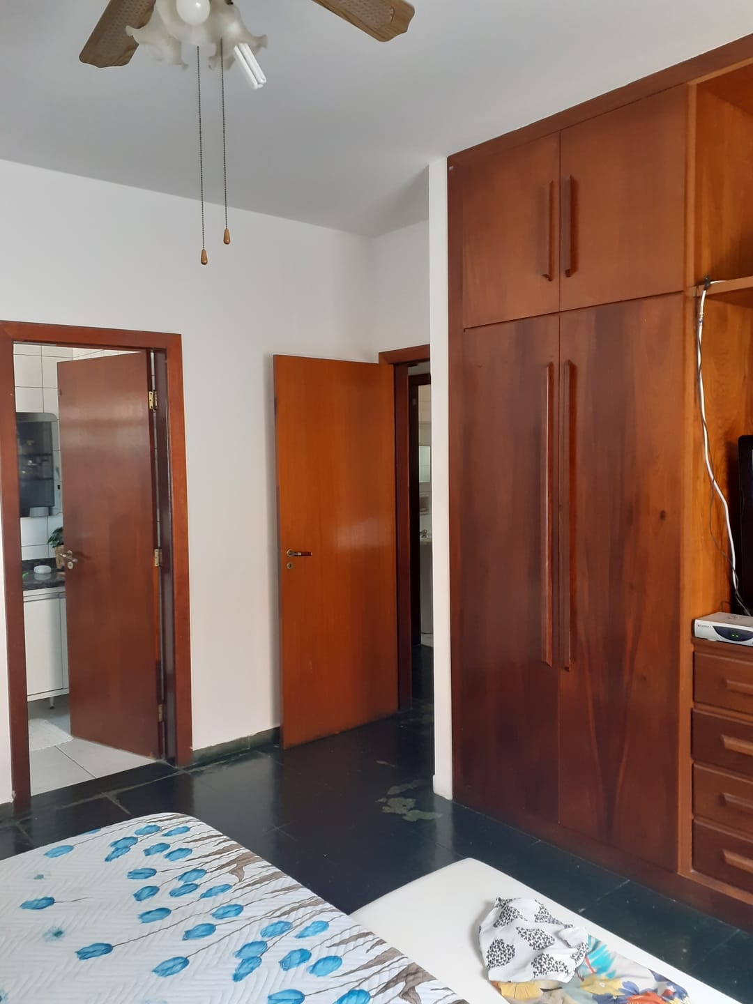 Casa à venda com 3 quartos, 178m² - Foto 4