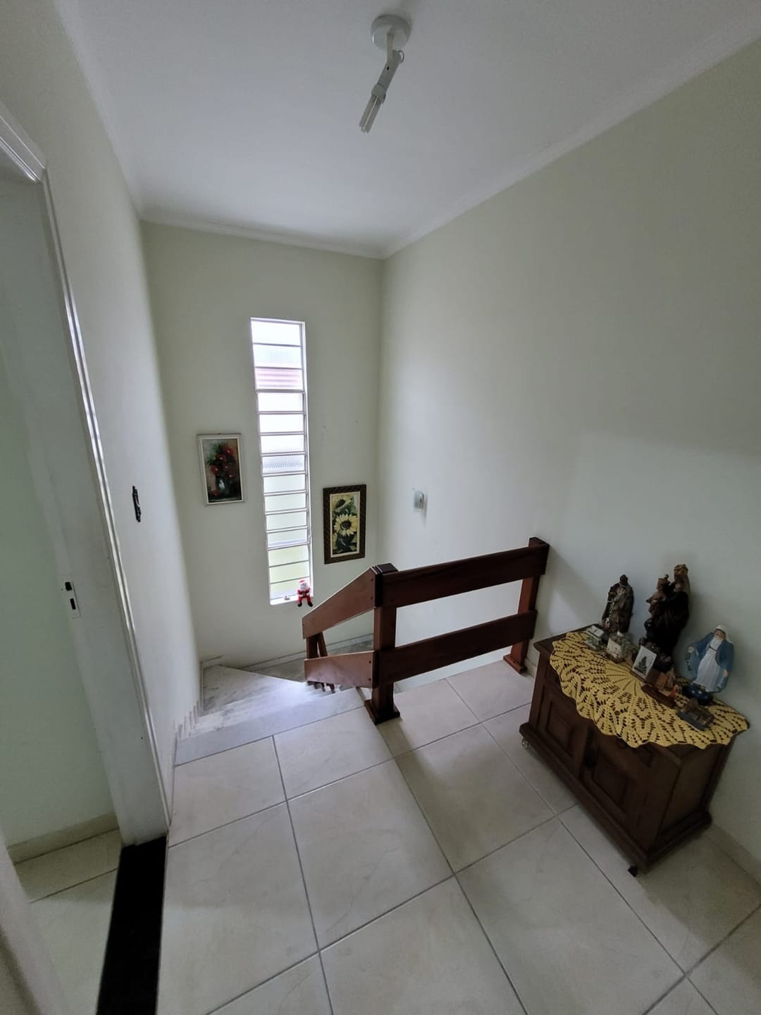 Casa à venda com 4 quartos, 225m² - Foto 11
