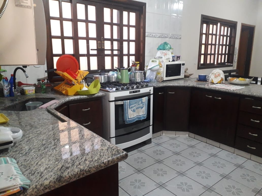 Casa, 3 quartos, 195 m² - Foto 19