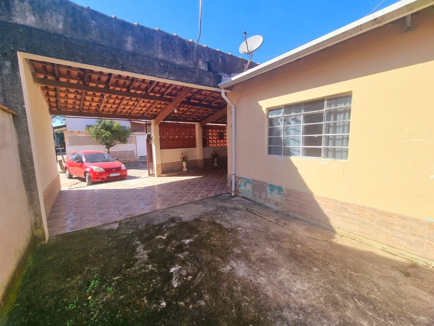 Casa à venda com 3 quartos, 188m² - Foto 4