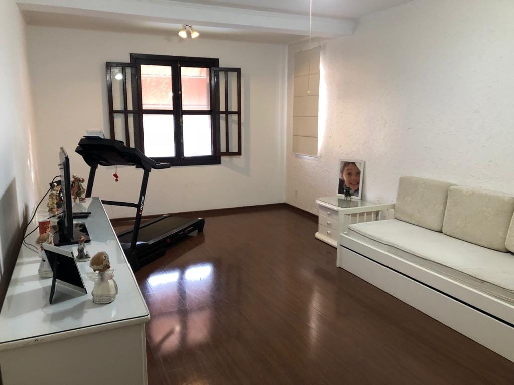 Casa, 5 quartos, 650 m² - Foto 1