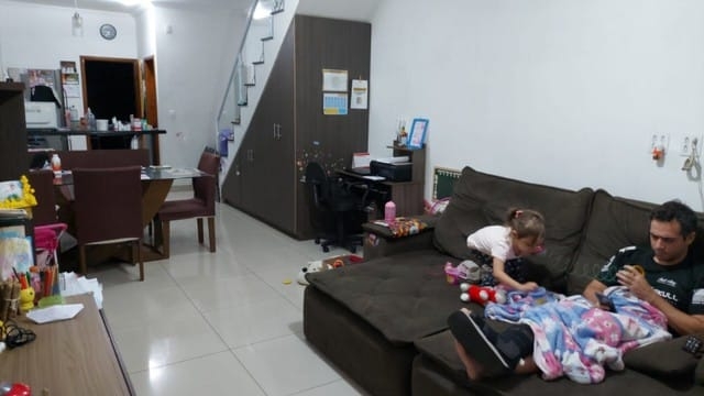Casa à venda com 2 quartos, 164m² - Foto 4