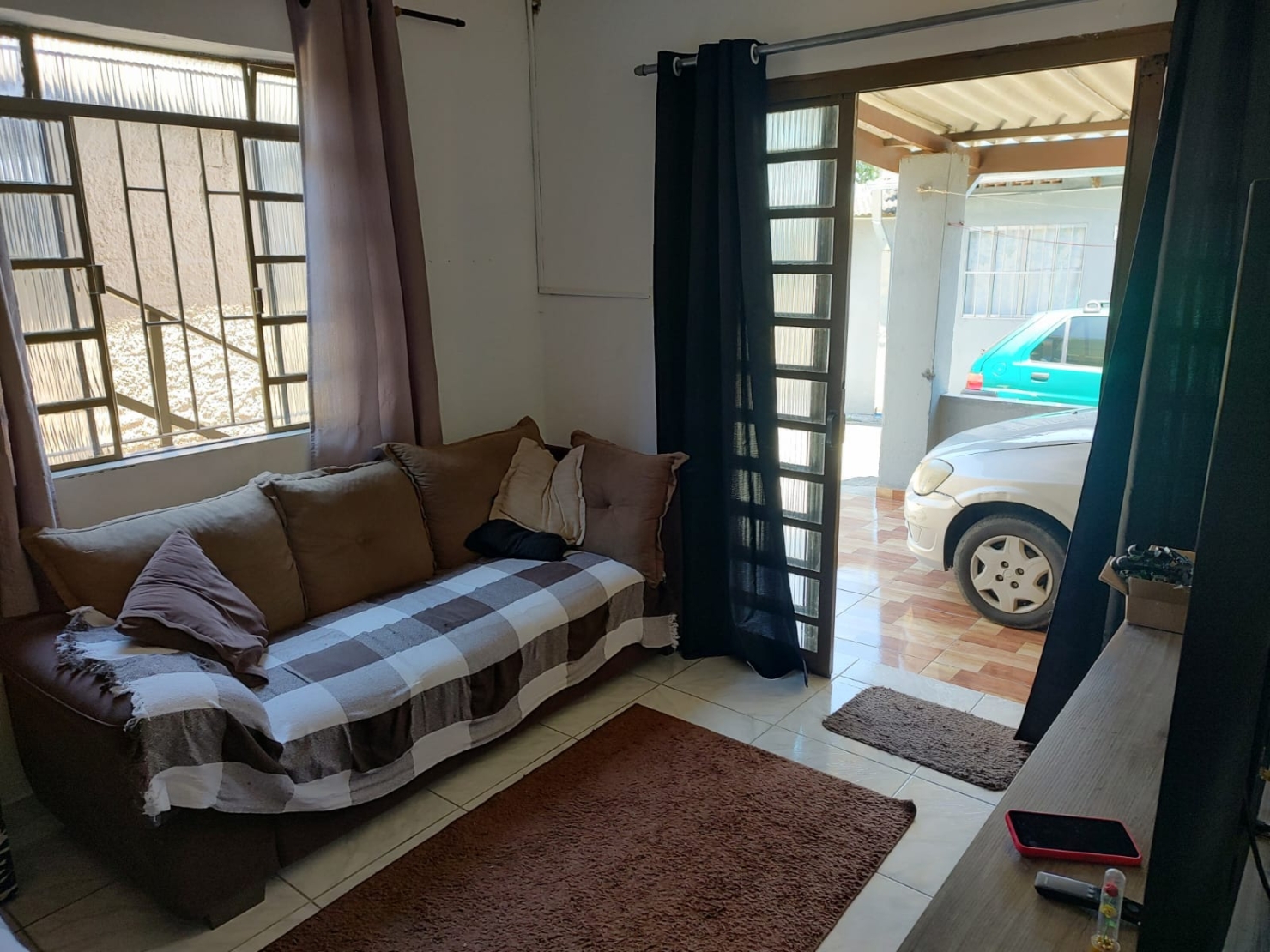 Casa à venda com 2 quartos, 100m² - Foto 3