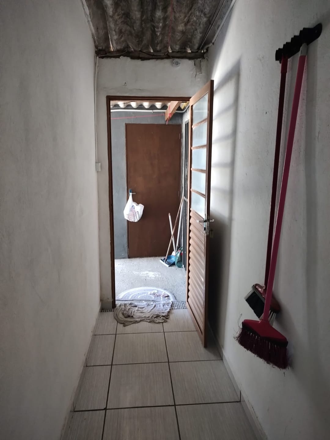 Casa à venda com 2 quartos, 100m² - Foto 13