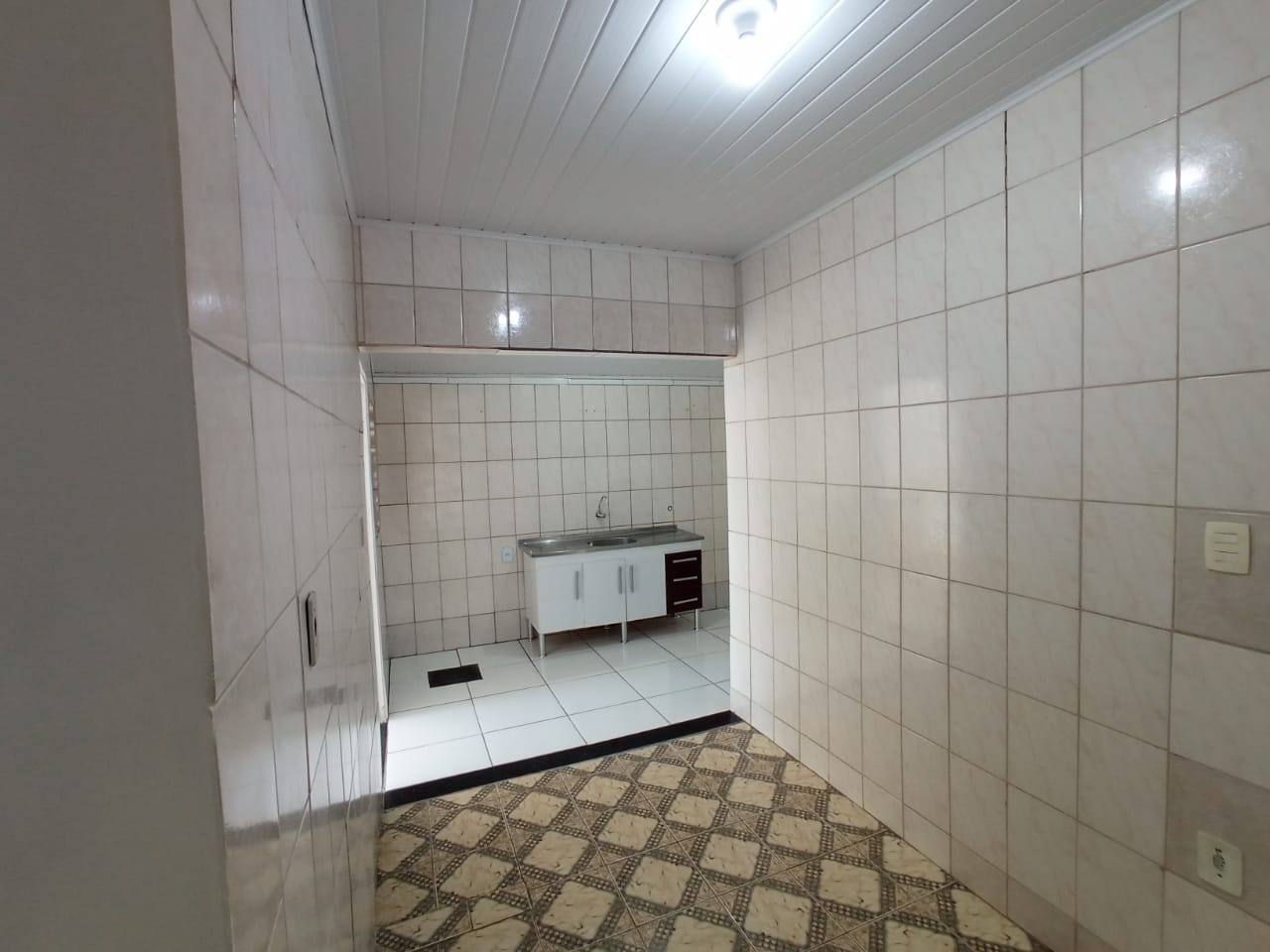 Casa à venda com 2 quartos, 112m² - Foto 3