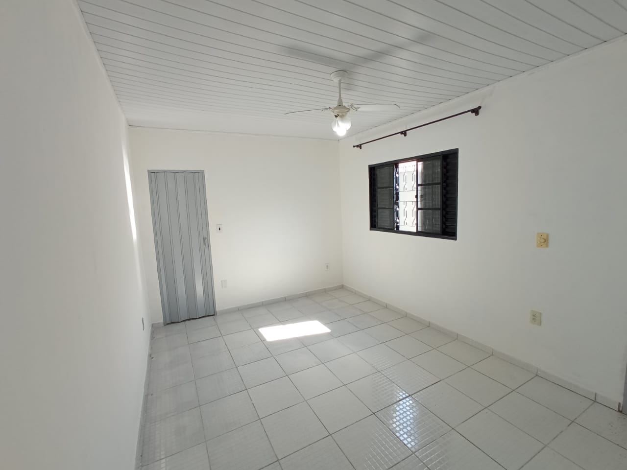 Casa à venda com 2 quartos, 112m² - Foto 16