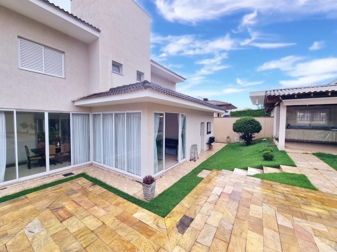 Casa de Condomínio à venda, 374m² - Foto 18