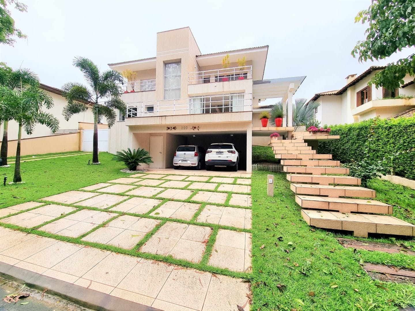 Casa de Condomínio à venda, 374m² - Foto 5
