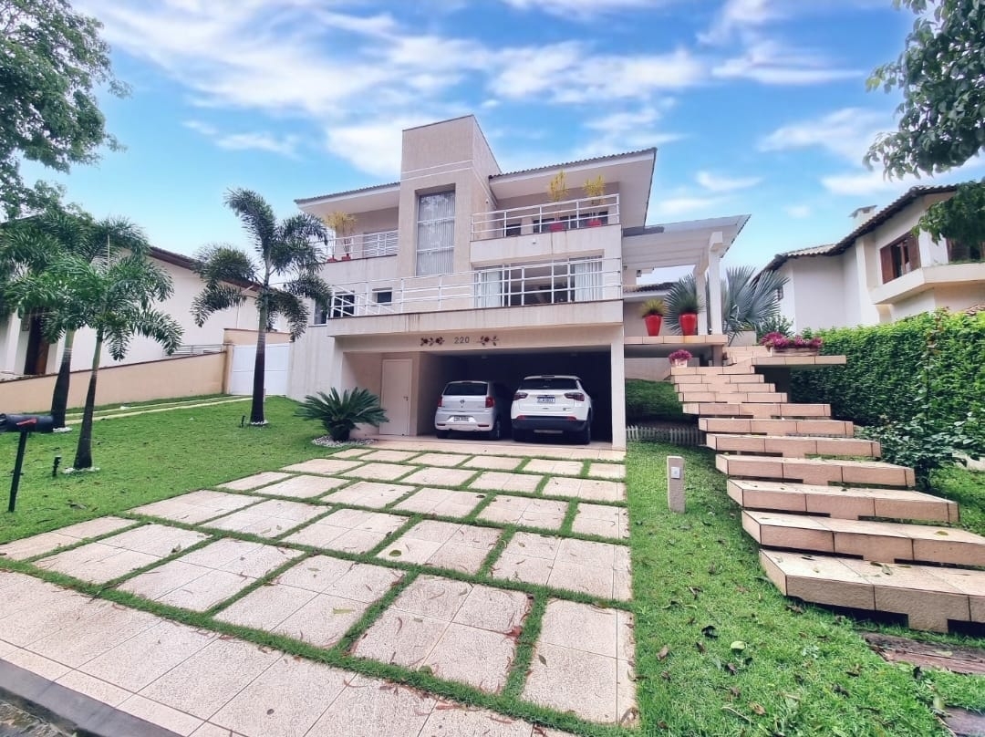 Casa de Condomínio à venda, 374m² - Foto 2