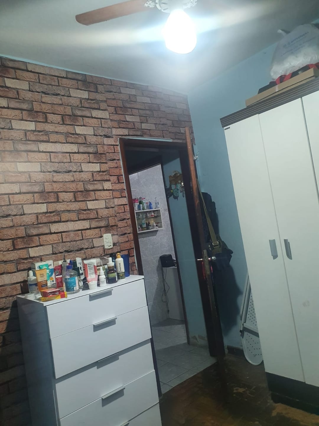 Casa à venda com 2 quartos, 280m² - Foto 8