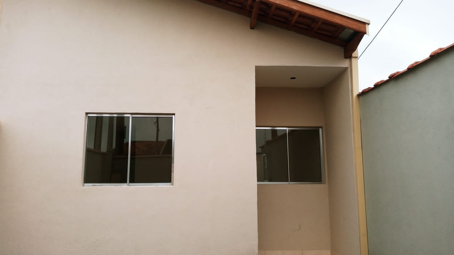 Casa, 2 quartos, 66 m² - Foto 1