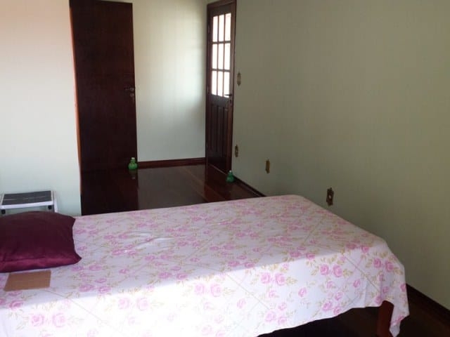 Casa à venda com 7 quartos, 478m² - Foto 28