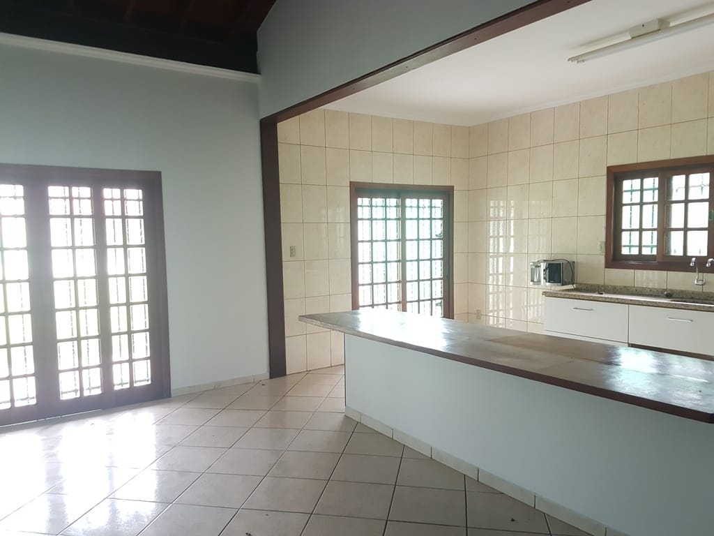 Casa à venda e aluguel com 4 quartos, 212m² - Foto 77