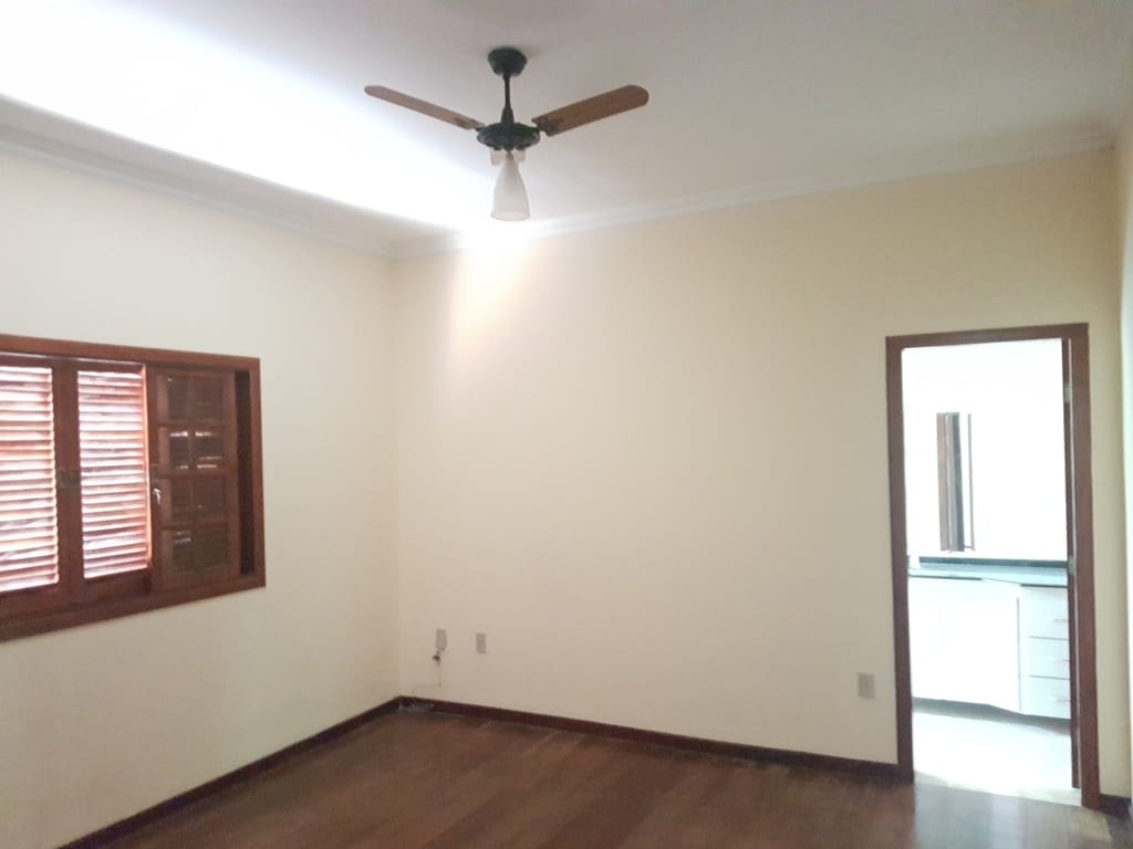 Casa à venda e aluguel com 4 quartos, 212m² - Foto 65