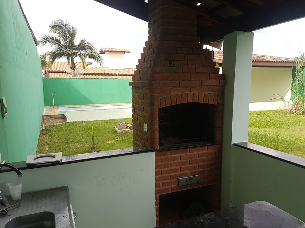 Casa à venda e aluguel com 4 quartos, 212m² - Foto 9