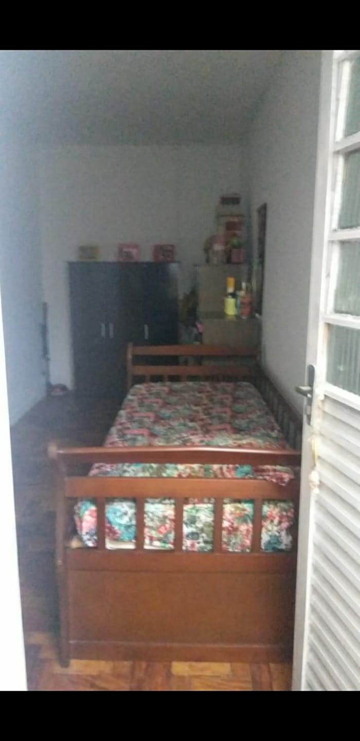 Casa à venda com 7 quartos, 300m² - Foto 9