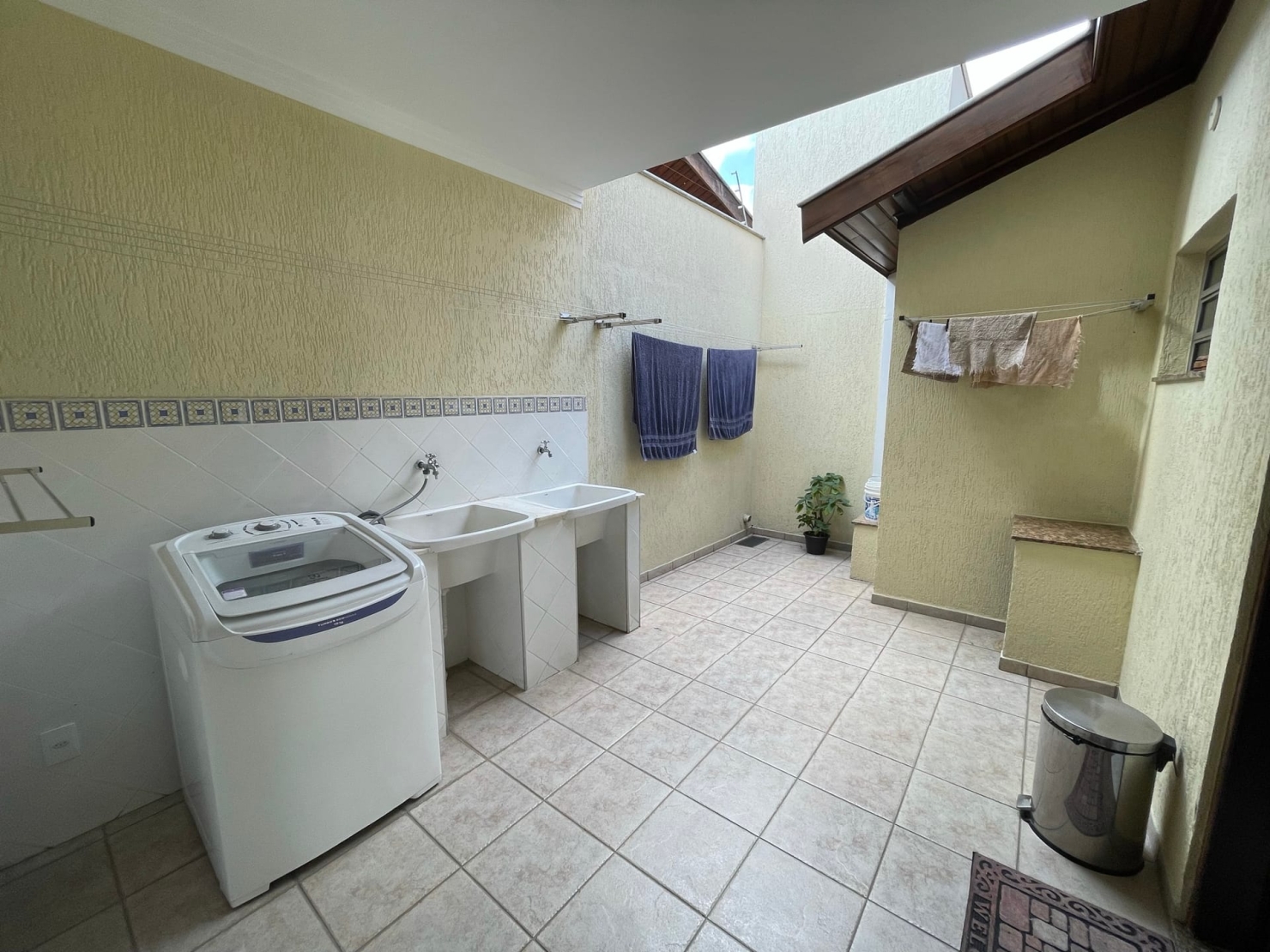 Casa, 3 quartos, 250 m² - Foto 24